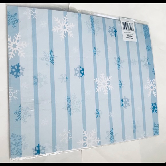 New 90 Snowflake Address Labels Blue and White Snowflakes - Picture 10 of 15